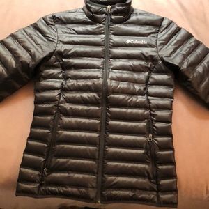 Women’s Columbia Puffy Jacket!